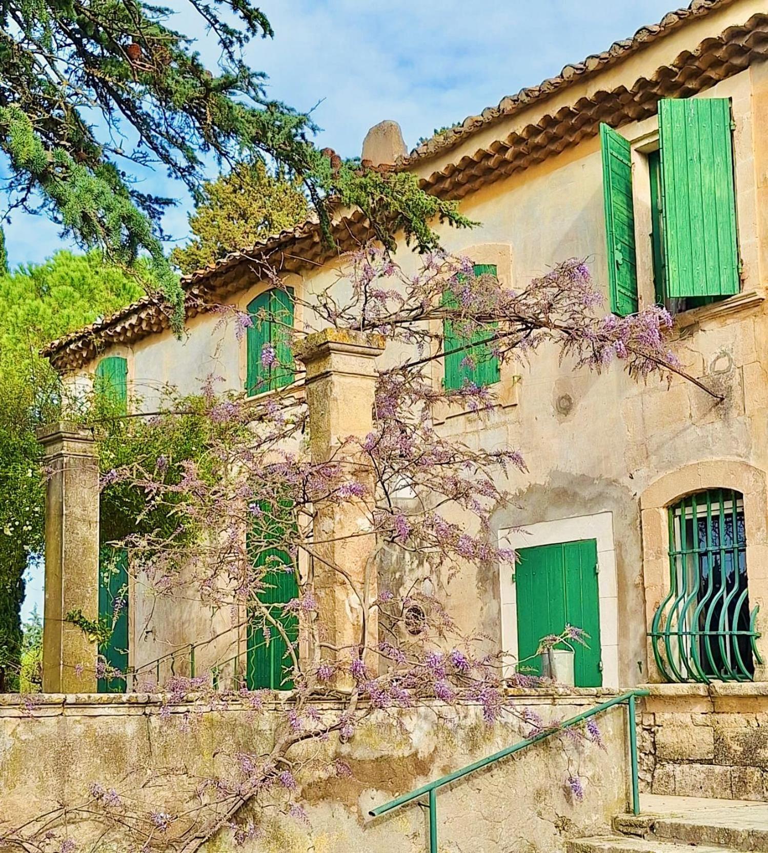 Hotel Mas De Monge Tarascon Exterior foto